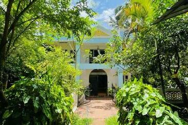 پانسیون Iha Ayurveda Resort