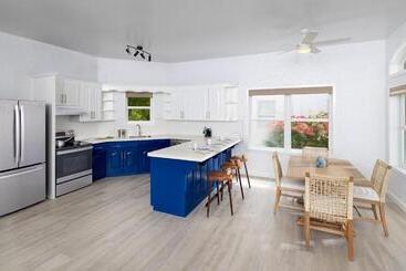 هتل Margaritaville Beach Resort Ambergris Caye   Belize