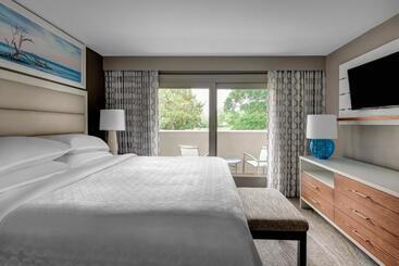 Bluegreen S Bayside Resort And Spa At Panama City Beach