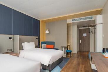 هتل Holiday Inn Express Taiyuan High Tech Zone, An Ihg