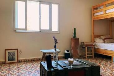 پانسیون El Moja Surfhouse