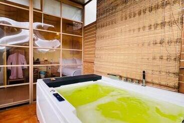 استراحتگاه Kireina Genting Villa