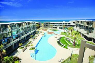 Resort Room 226