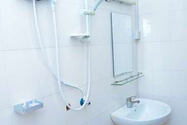 تختخواب و صبحانه Flamingo Hotel Kinyerezi