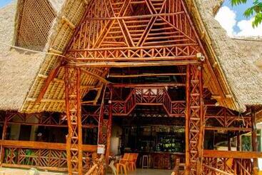 تختخواب و صبحانه Flamingo Hotel Kinyerezi