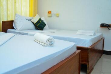 تختخواب و صبحانه Flamingo Hotel Kinyerezi