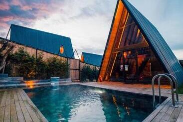 민박 Karmatte Bungalow