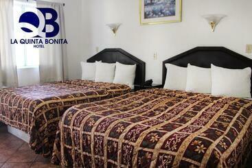 هتل La Quinta Bonita