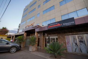 Atmosphere Hotel & Spa