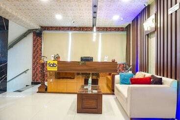 Fabhotel Ats Inn