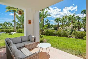 Stunning Blue Lagoon Apartment In Estepona M12 - Casares