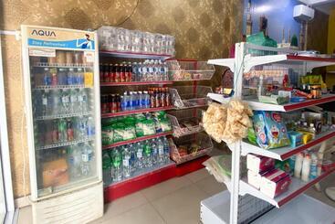 هتل Zazezo Homestay Syariah Redpartner