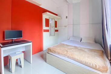 هتل Zazezo Homestay Syariah Redpartner