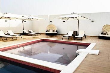 هتل Terminal Inn By Edar City Centre