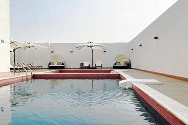 هتل Terminal Inn By Edar City Centre