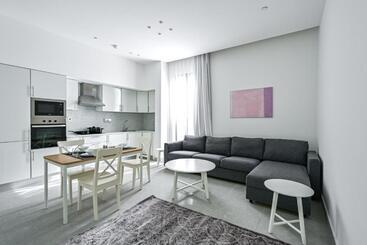 هتل Terminal Inn By Edar City Centre