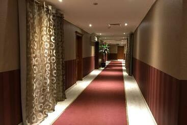 Wakra Inn Hotel Apartments