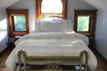 Martha S Bed And Breakfast