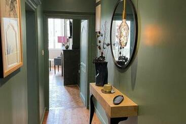 پانسیون Suite Avec Spa Quartier Cathédrale