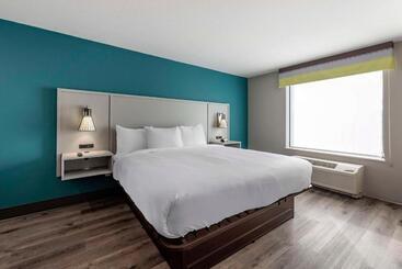 هتل Comfort Suites Colorado Springs East Medical Center Area