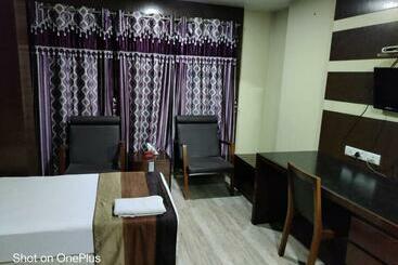 Otel Ambassador Kalyani By Wb Inn