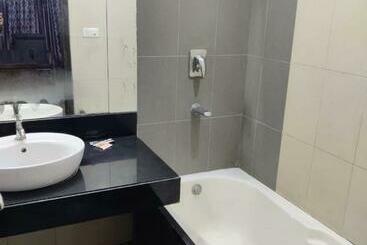 Otel Ambassador Kalyani By Wb Inn