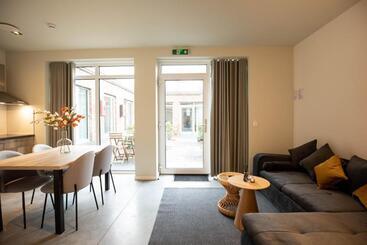 هتل City Housing Genk