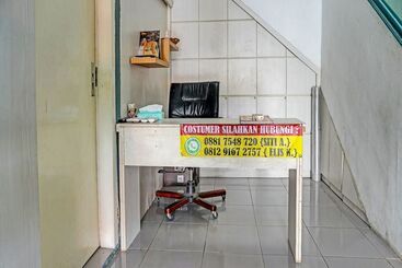 هتل Oyo 91731 Home Stay Elis Cateliya