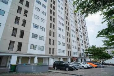 هتل Redliving Apartemen 19 Avenue   Amanah Room