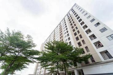 هتل Redliving Apartemen 19 Avenue   Amanah Room