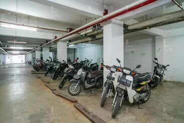 هتل Redliving Apartemen 19 Avenue   Amanah Room