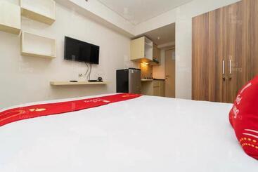 هتل Redliving Apartemen 19 Avenue   Amanah Room