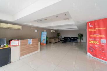 هتل Redliving Apartemen 19 Avenue   Amanah Room