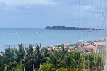هتل Resort Maya Beach
