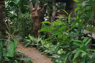 پانسیون Sala Thongyon   Guest House