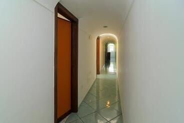 تختخواب و صبحانه Maison Twentyfive