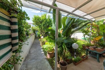 تختخواب و صبحانه Maison Twentyfive
