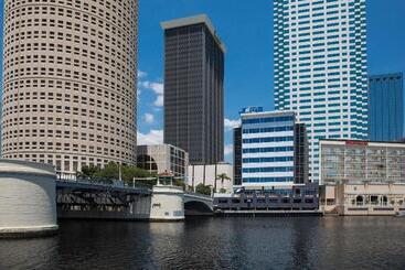 ホテル Aloft Tampa Downtown