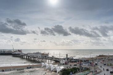 Amsterdam Hotel Brighton Seafront