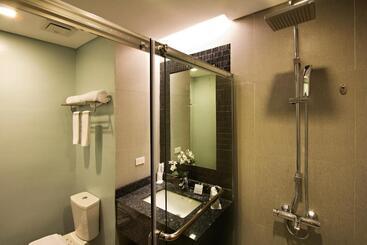 Bayfront Hotel Cebu North Reclamation