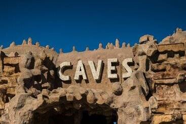 هتل Caves Beach Resort Adults Only