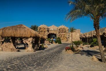 هتل Caves Beach Resort Adults Only