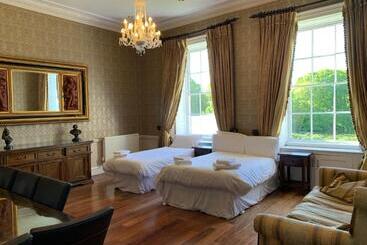 هتل Colwick Hall