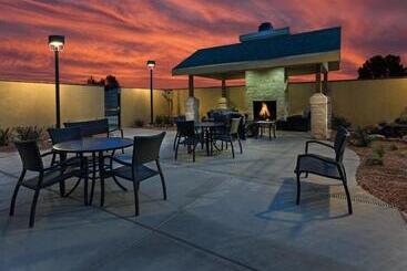 هتل Courtyard By Marriott Odessa