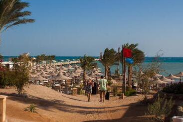 هتل El Karma Beach Resort & Aqua Park - Hurghada