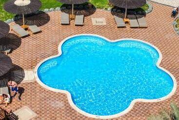 هتل El Karma Beach Resort & Aqua Park - Hurghada