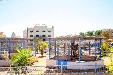 El Karma Beach Resort & Aqua Park - Hurghada - El Gouna