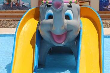 هتل El Karma Beach Resort & Aqua Park - Hurghada