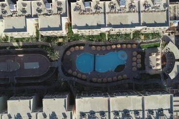 هتل El Karma Beach Resort & Aqua Park - Hurghada