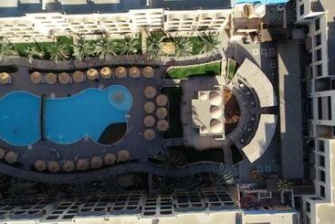 هتل El Karma Beach Resort & Aqua Park - Hurghada